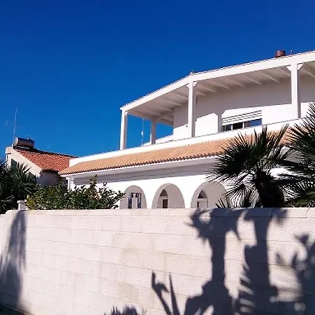 Ferienhaus Anny *