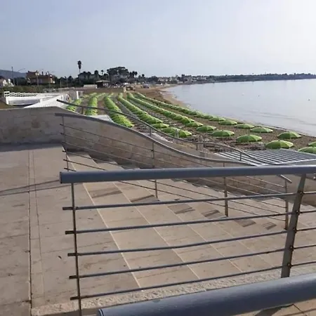 別荘 Anny アヴォラ