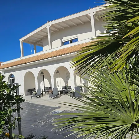 Anny Holiday home Avola
