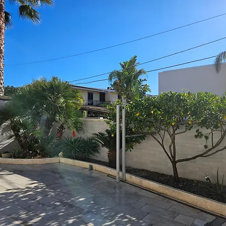 Anny 別荘 アヴォラ